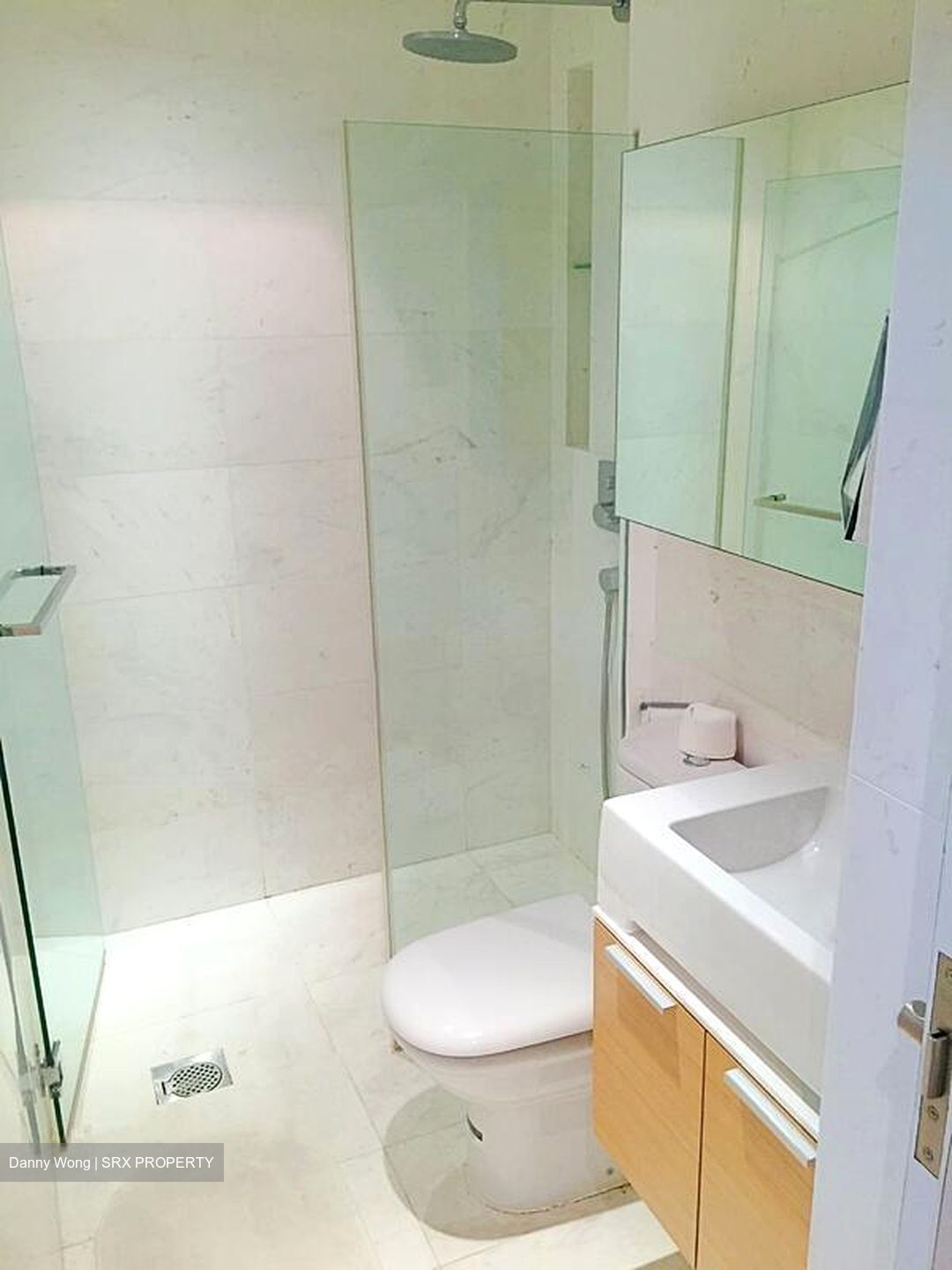International Plaza (D2), Apartment #506384131